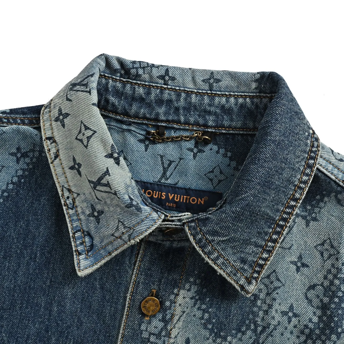 Louis Vuitton/